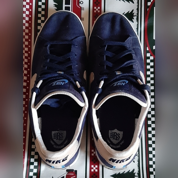 Nike Court Legacy Canvas Shoes - Picture 2 of 14